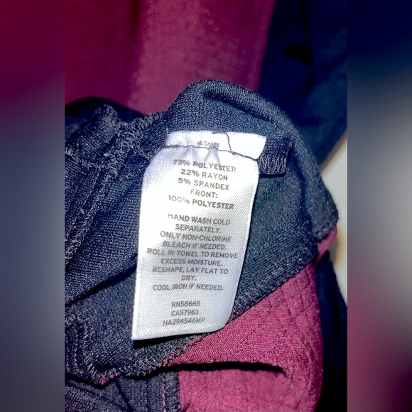 Halogen | Short sleeve color blocked sheath dress with front zipper pockets. - Picture 6 of 6